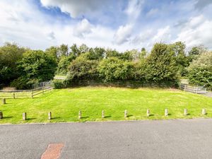 Photo 23- click for photo gallery